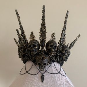 Gothic Skull Crown